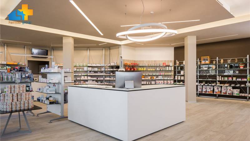 ۱۰ ایده مدرن برای دکوراسیون داخلی داروخانه‌ های کوچک و بزرگ