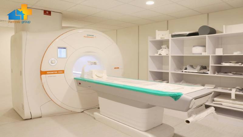 خدمات مجموعه فامیاب در اخذ مجوز مراکز تصویربرداری پزشکی
