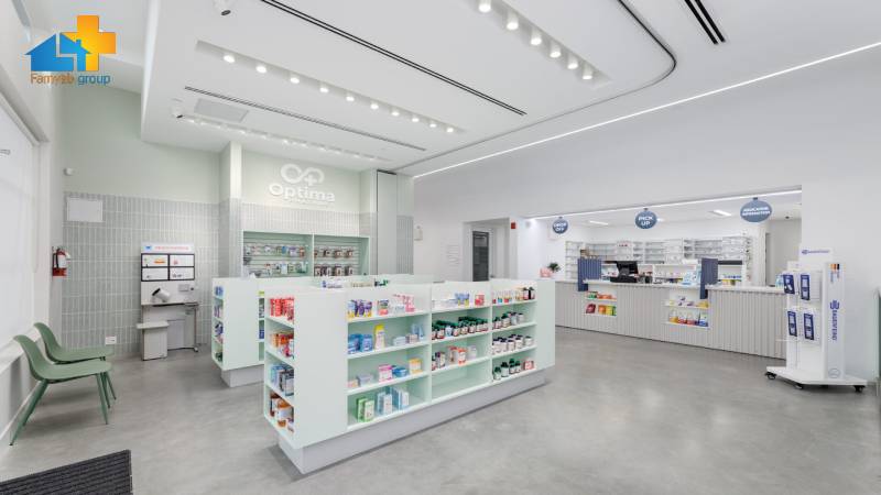 دکوراسیون مدرن داروخانه‌ ها با حمایت فامیاب